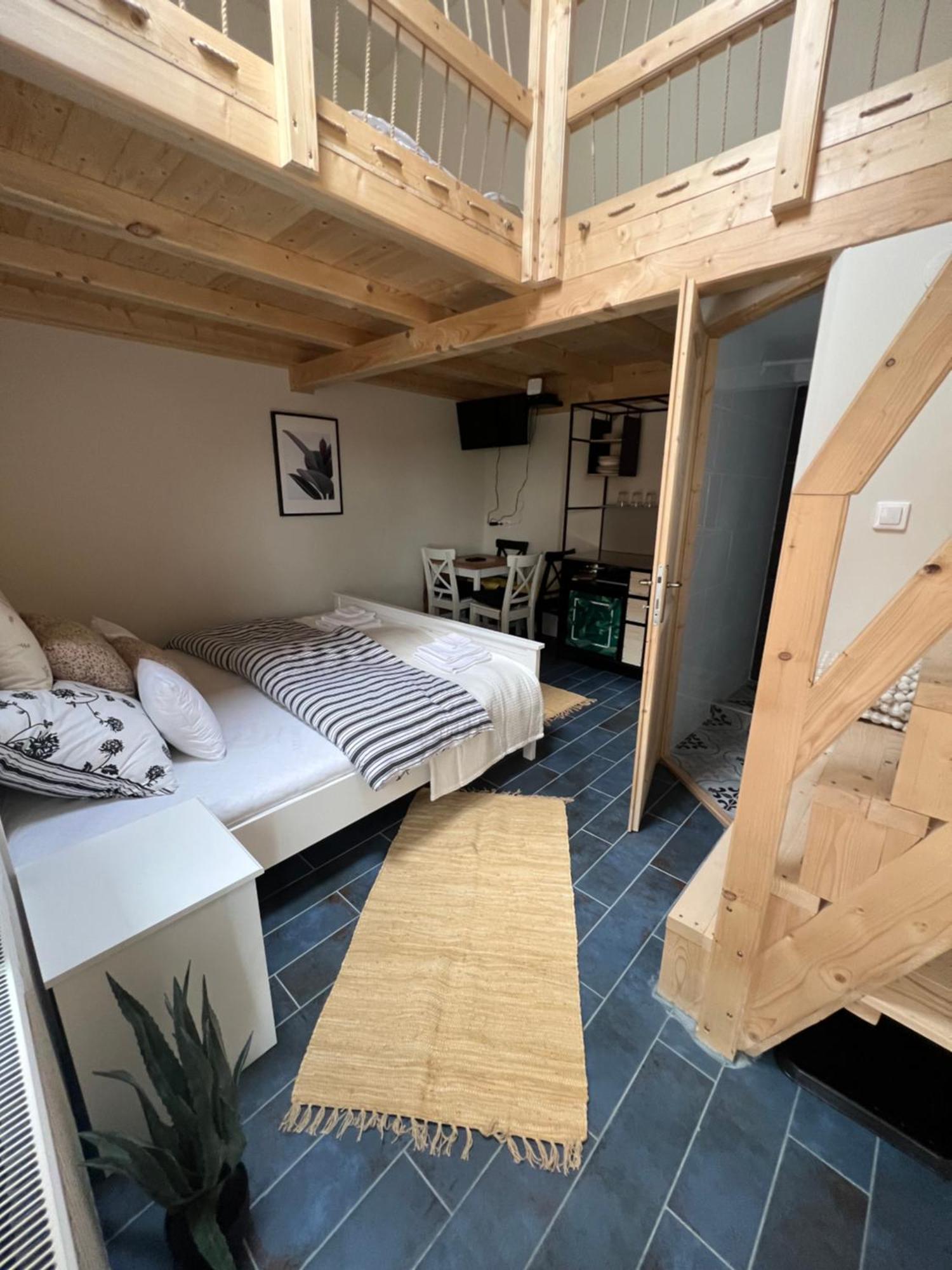 M3 Apartment *